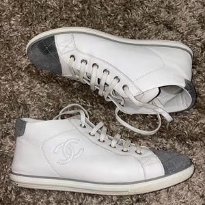 Chanel men(can be unisex)sneakers